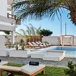 Tatil Evi Karat